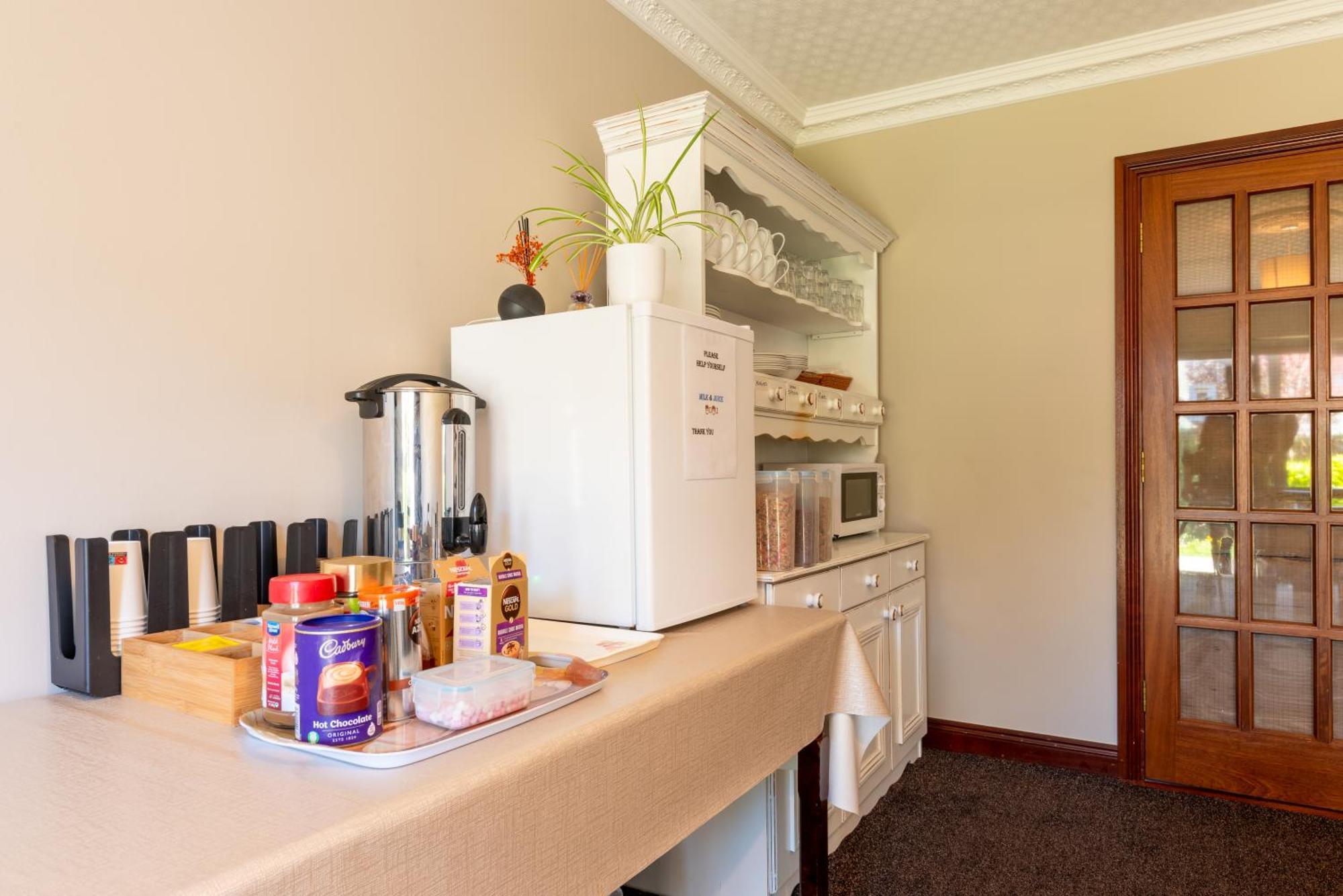 Hotel Avalon House Galway Zewnętrze zdjęcie